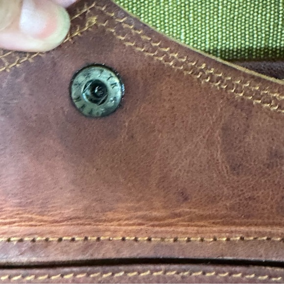 Classic Simple Brown Leather Crossbody Bag - Picture 14 of 16